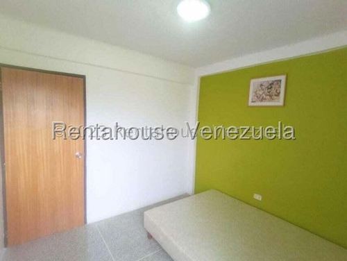 Hermoso Y Amplio Apartamento En Venta En Cabudare Conjunto Privado, Urb Los Naranjillos Gabriela C