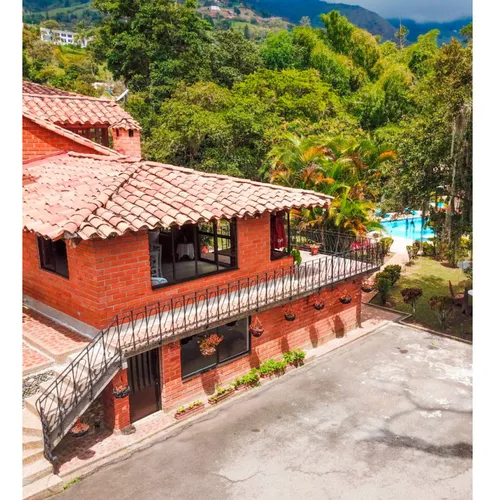 Venta De Finca De Recreo En Copacabana
