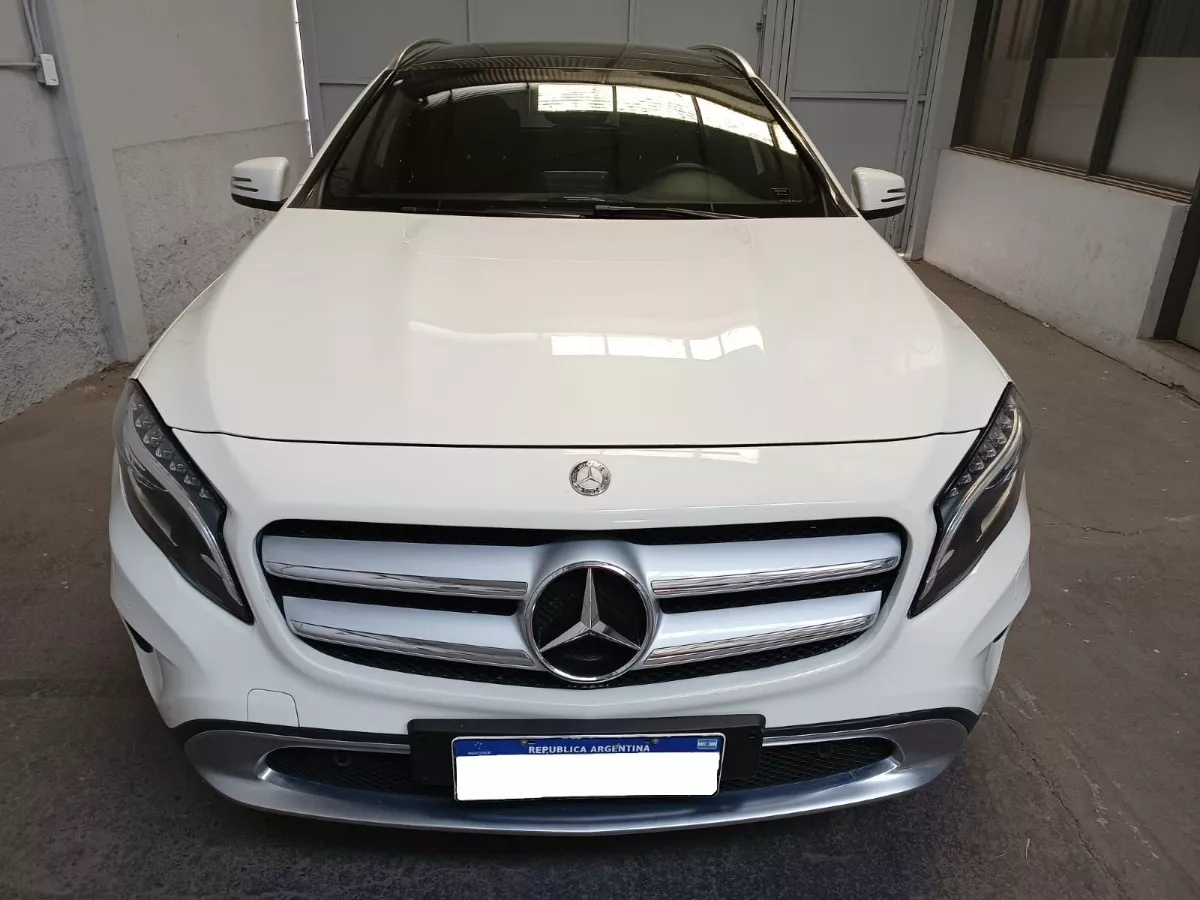 Mercedes-Benz Clase GLA 1.6 Gla200 Urban 156cv