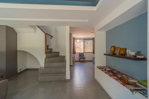Casa En Venta En La Cañada Con Jardín Privado En Lomas De Atzingo Cuernavaca Morelos