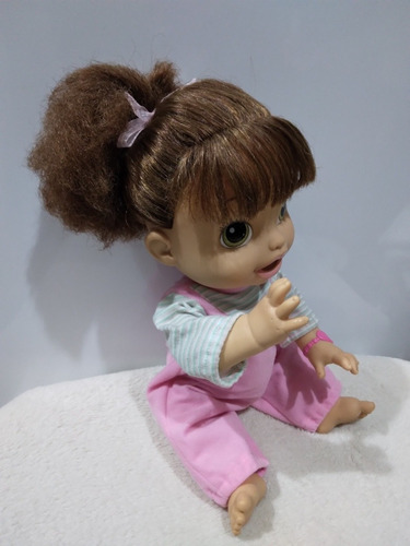 Boneca Baby Alive Comilona Morena - 2 Hasbro (Usado)