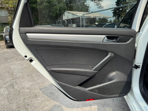Volkswagen Passat 2.5 Tiptronic Comfortline At