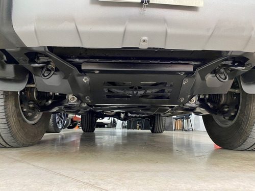 Imagen 7 de 19 de Toyota Hilux (l05) 3.0 C/d 4x4 Tdi Srv 163cv