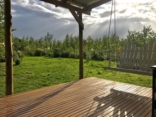 Quinta De 7,6 Hectáreas Con Acceso Terrestre Y Fluvial, Con Cabaña Y Deck.