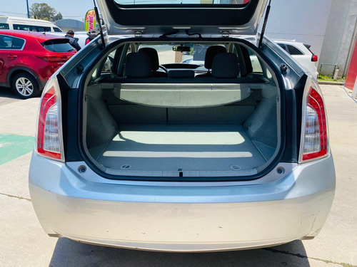 Toyota Prius 1.8 Base Mt