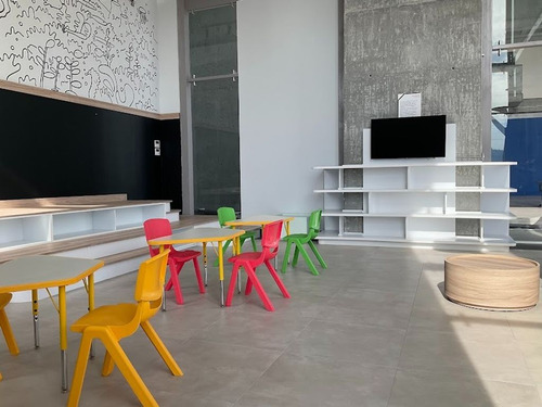 Departamento En Venta En Centro De Mty- Iconicah