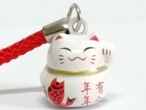 Imagem 3 de 3 de Chaveiro Maneki Neko C/ Guizo Pingente P/ Celular Ref-d Novo