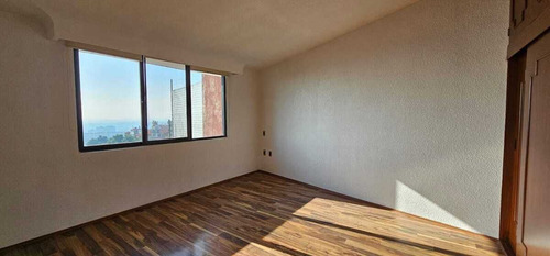 Venta Casa En Lomas De Valle Dorado, La Mejor Cerrada
