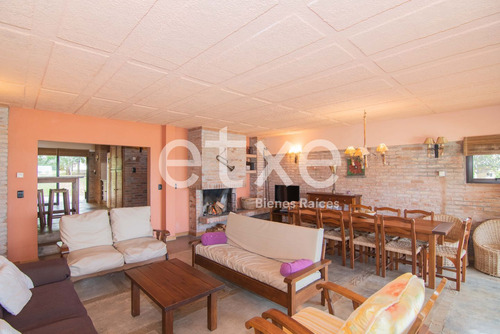 Casa En Venta Sobre La Playa Faro La Paloma (ref: Jpd-1384)