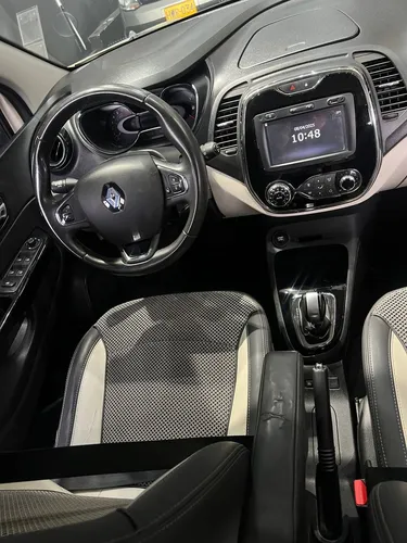 Renault Captur 2.0 Intens Automática
