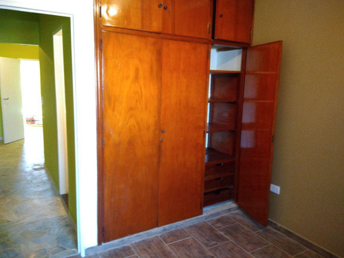 Imagen 2 de 9 de Casa - Paso Del Rey