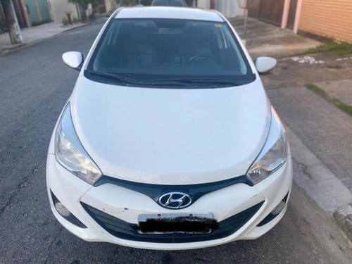 Imagem 6 de 8 de Hyundai Hb20 2014 1.6 Premium Flex Aut. 5p