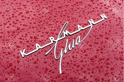 Volkswagen Karmann Ghia, Emblema Cromado