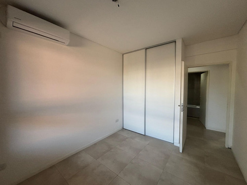 Departamento En Venta En Liniers