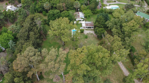 Casa Quinta En Venta En La Plata 3 Dormitorios