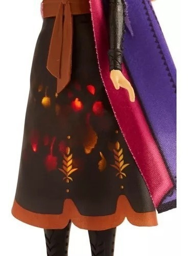 Anna Frozen 2 Con Luz Figura Light Up Juguete Disney