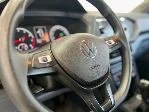 Volkswagen T-Cross 1.0 200 TSI TOTAL FLEX SENSE AUTOMÁTICO