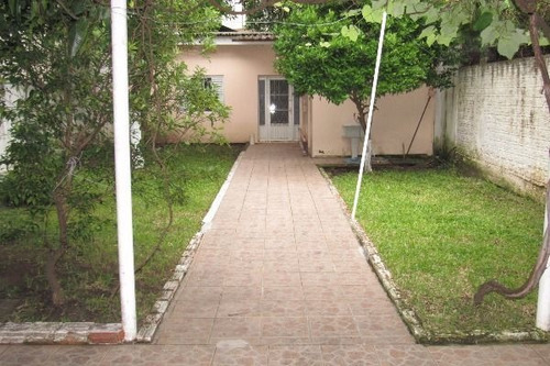 Casa Em São João Com 3 Dormitórios - Nk17778