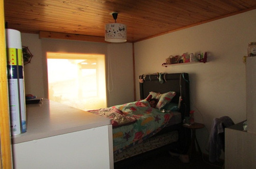 Se Vende Parcela Con 2 Casas, Comuna Curacaví