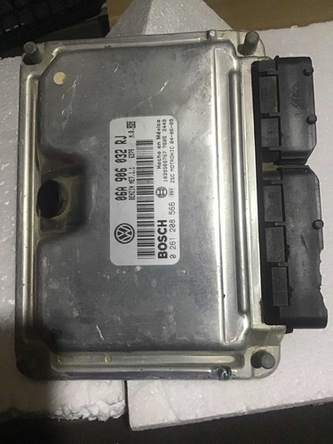 Computadora Ecu Ecm Motor Volkswagen Jetta 06a 906 032 Rj (Usado)
