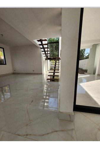Casa En Santiago Las Carmelitas Nueva Proyecto Exclusivo Casa De 3 Habitaciones