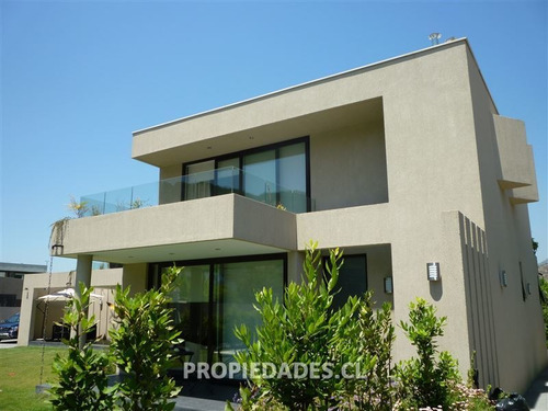 Imagen 2 de 12 de Casa En Condominio En Arriendo En Lo Barnechea