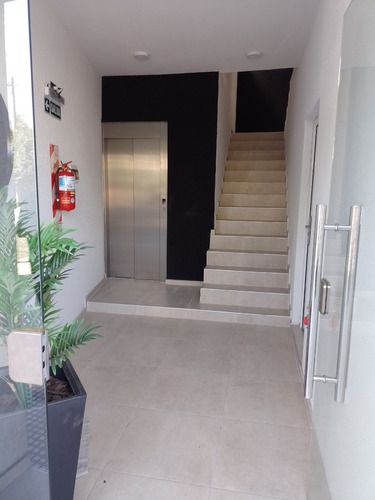 Imagen 3 de 12 de Departamento A Estrenar 2 Amb. - Miñones 2592 - L. Del Mirador