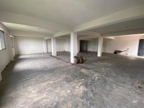 Imagen 11 de 30 de Construccion De Seis Pisos En Urbanizacion Privada. 04122322837