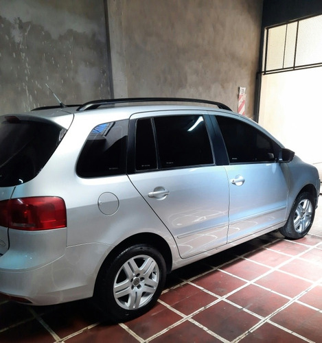 Volkswagen Suran 1.6 Trendline 11b 2012