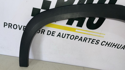 Cantonera Trasera Derecha Chevrolet Captiva 2022 2023 2024 Negro (Usado)