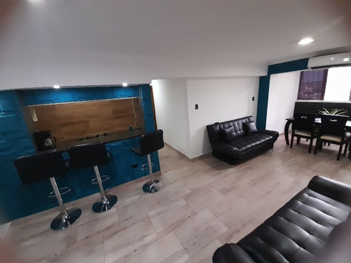 Imagen 23 de 30 de Se Vende Apartamento Remodelado Res Mirador Angela Betancourt 04125067379 04244900499 Foa-23223