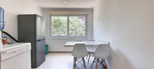 Casa En Venta De 7 Dorm. En Los Vilos