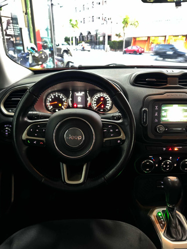 Jeep Renegade 1.8 Longitude Flex Aut. 5p