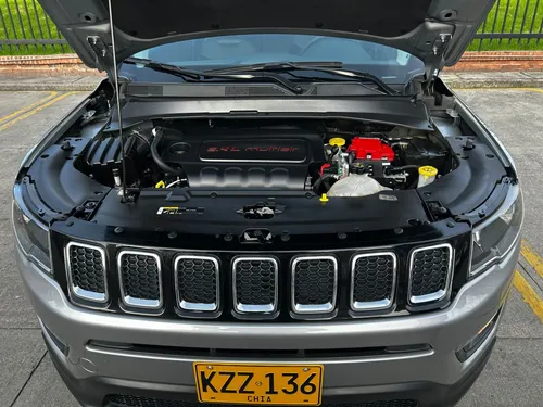 Jeep Compass 2.4 4X2 Longitude At