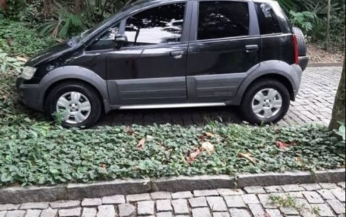 Imagem 1 de 8 de Fiat Idea Adventure