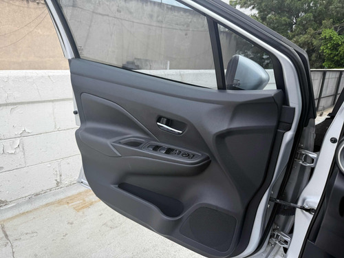 Nissan Versa 1.6 Sense Mt