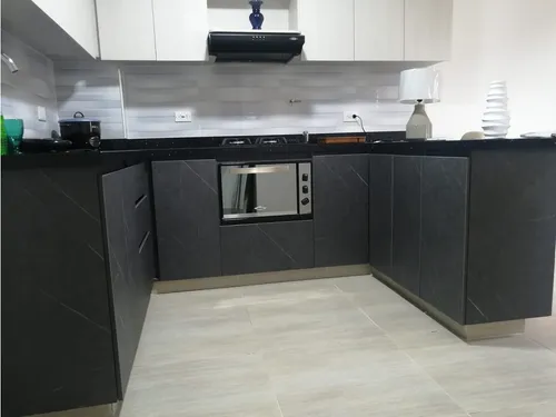 Apartamento En Venta En Florencia-medellín-parte Baja-terminado.
