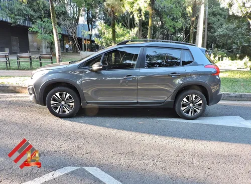 Peugeot 2008 1.6 Active