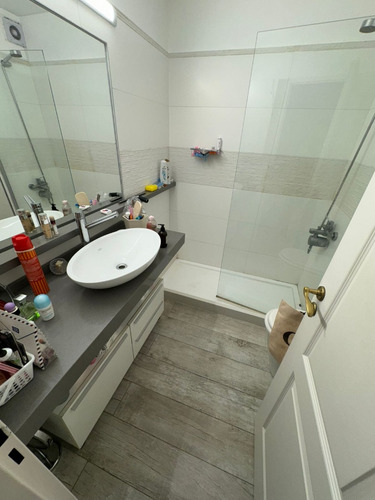 Excelente Departamento Amoblado, Impecable, Vista Al Lago