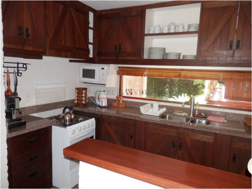 Alquiler Temporario De Casa 3 Dormitorios En Punta Del Este Rincon Del Indio- Ref: 2583