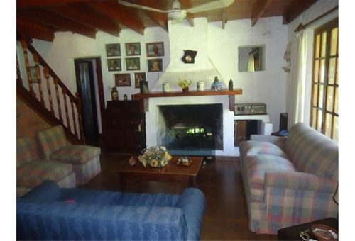 Imagen 6 de 19 de Casa Con Pileta De Natación En Venta En Manzanares