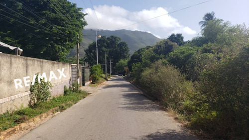 Re/max 2mil Vende Terreno En Caserío Espinoza, Atamo Sur, Mun. Arismendi, Isla De Margarita, Edo. Nueva Esparta