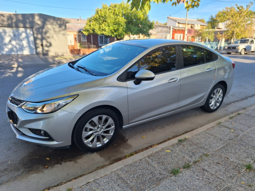 Chevrolet Cruze 1.4 Lt Mt Sedan