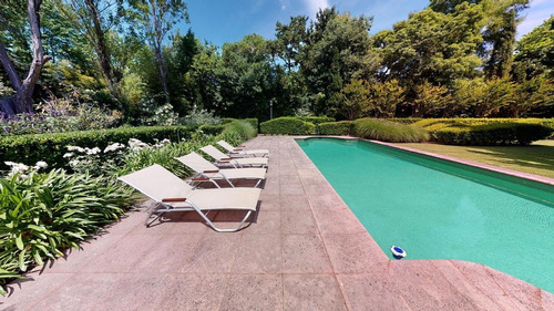Imagen 12 de 30 de Venta De Lindísima Casa Colonial En Las Lomas De San Isidro