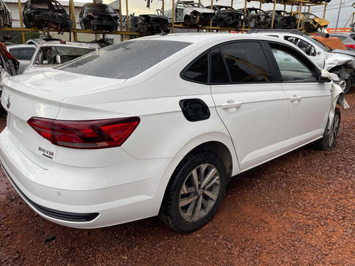 Imagem 4 de 10 de Sucata Para Venda De Peças Volkswagen Virtus Tsi 200 Polo