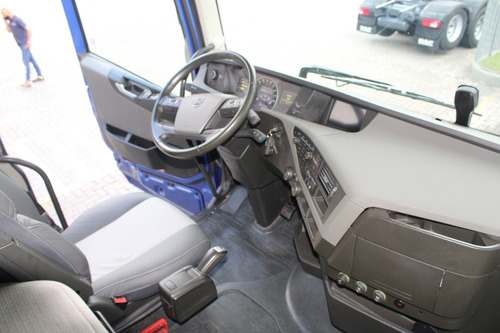 Volvo Fh460 6x2 Globetrotter Pacote Ls Rodas Em Aluminio Fh