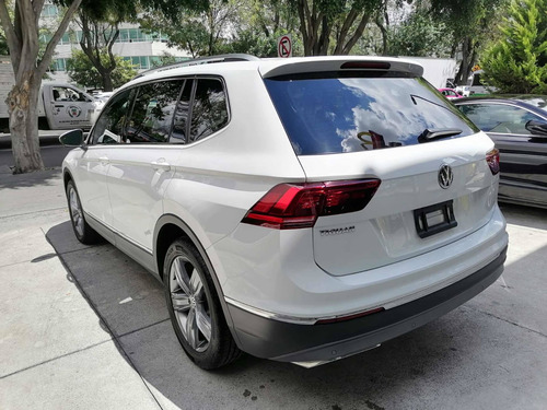 Imagen 7 de 15 de Volkswagen Tiguan 2019 2.0 Highline At