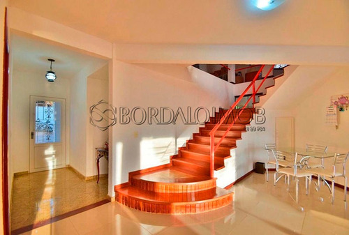 Casa Com 445m², Terreno De 800m² Com 540m² De Área Verde, Vista Panorâmica Para O Lago Paranoá E 3º Ponte. - Villa127538