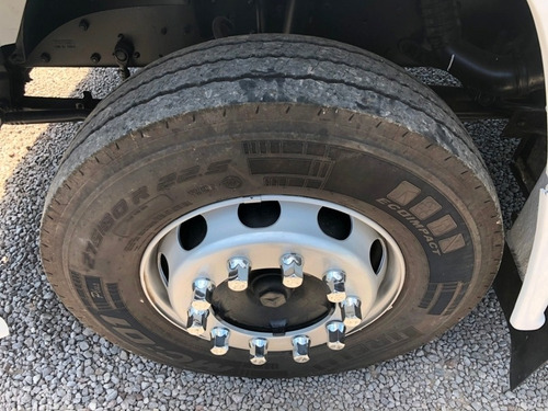 Imagem 10 de 12 de Mercedes Benz L 1620 - Baú 10.45m