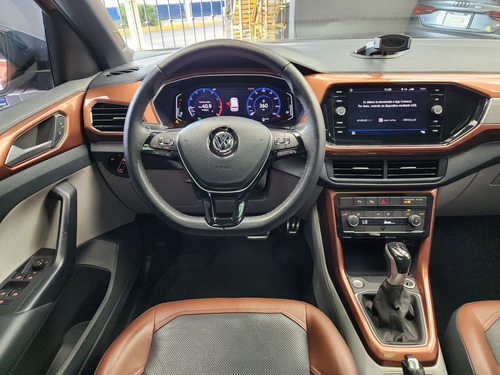 Volkswagen T-Cross 1.6 Highline At